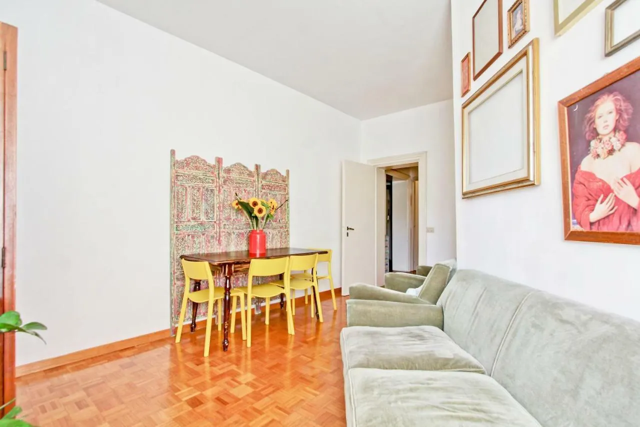 Apartament Bigfamilyflats - Spanish Steps Rzym Włochy